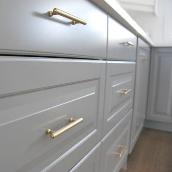 How To Choose And Install Gold Hardware Pulls In Your Kitchen The