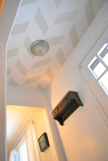 how to paint a patterned ceiling