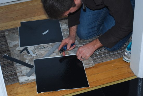 how to lay vinyl black and white flooring