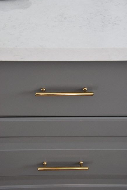 How To Choose and Install Gold Hardware Pulls in your ...