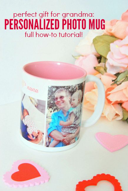 make a personalized photo mug - a perfect gift for grandma! via the sweetest digs