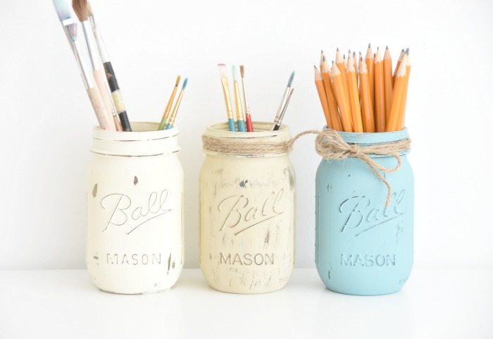 Rustic DIY Painted Mason Jars - THE SWEETEST DIGS