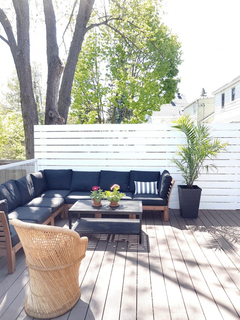 How To Build A Privacy Screen For Your Deck The Sweetest Digs