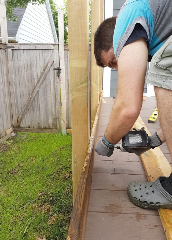 How to Build a DIY Cedar Privacy Screen