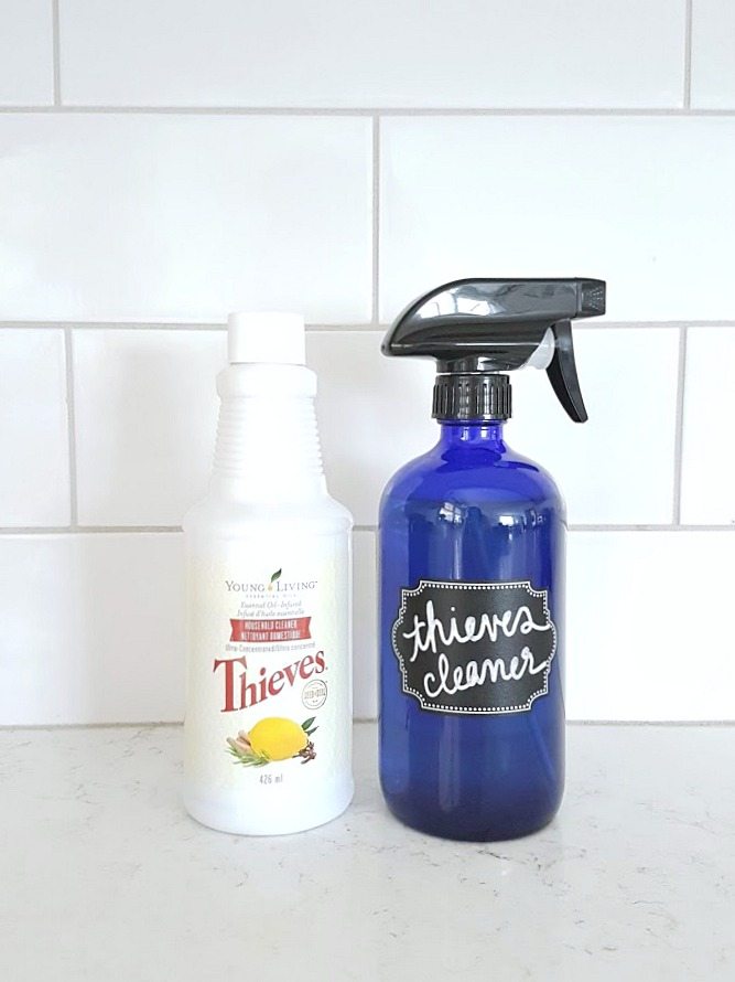 The best all natural, all purpose cleaner for your home! Made of 100% plant based ingredients and using essential oils. You'll love this toxin free cleaning product. #cleaningproduct #allnatural #toxinfree #homecleaning #allpurposecleaner