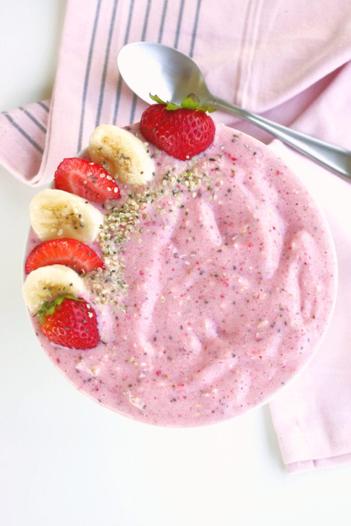 Easy And Delicious Strawberry Smoothie Bowl Recipe The Sweetest Digs 9489