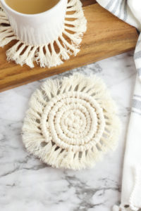 Boho Macramé Coaster Step by Step Tutorial - THE SWEETEST DIGS