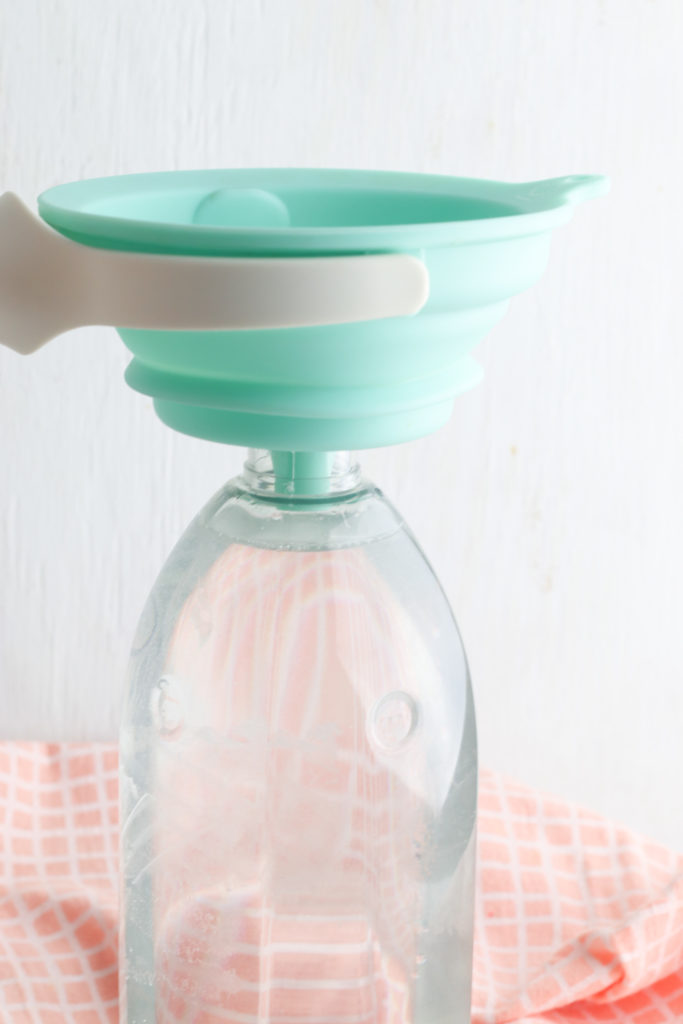 3-Ingredient Homemade Window Cleaner - THE SWEETEST DIGS